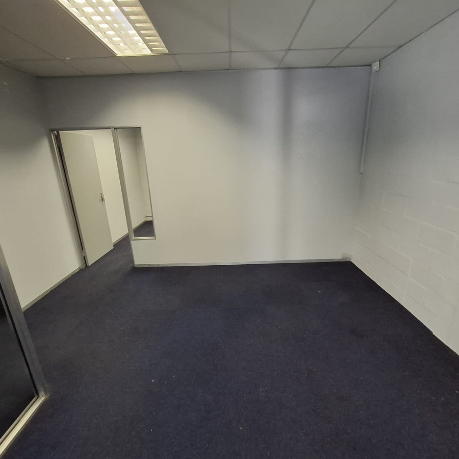 To Let commercial Property for Rent in Montague Gardens Western Cape